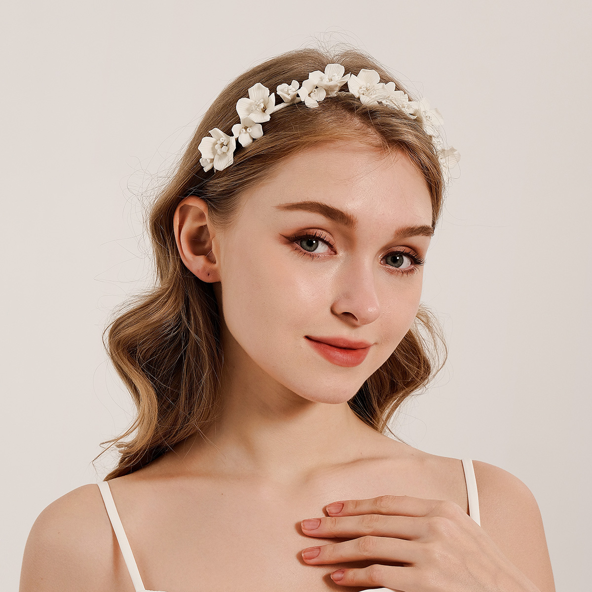 Wedding Supply List - Efily Bruid Witte Bloem Haarhoepel Fee
